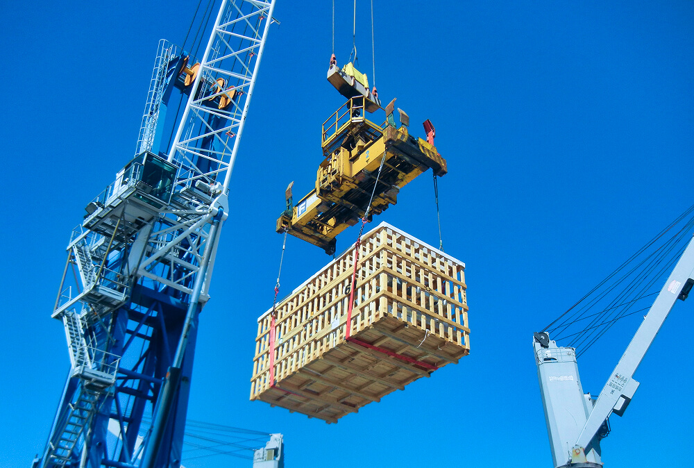 Detail of hanged cargo component
